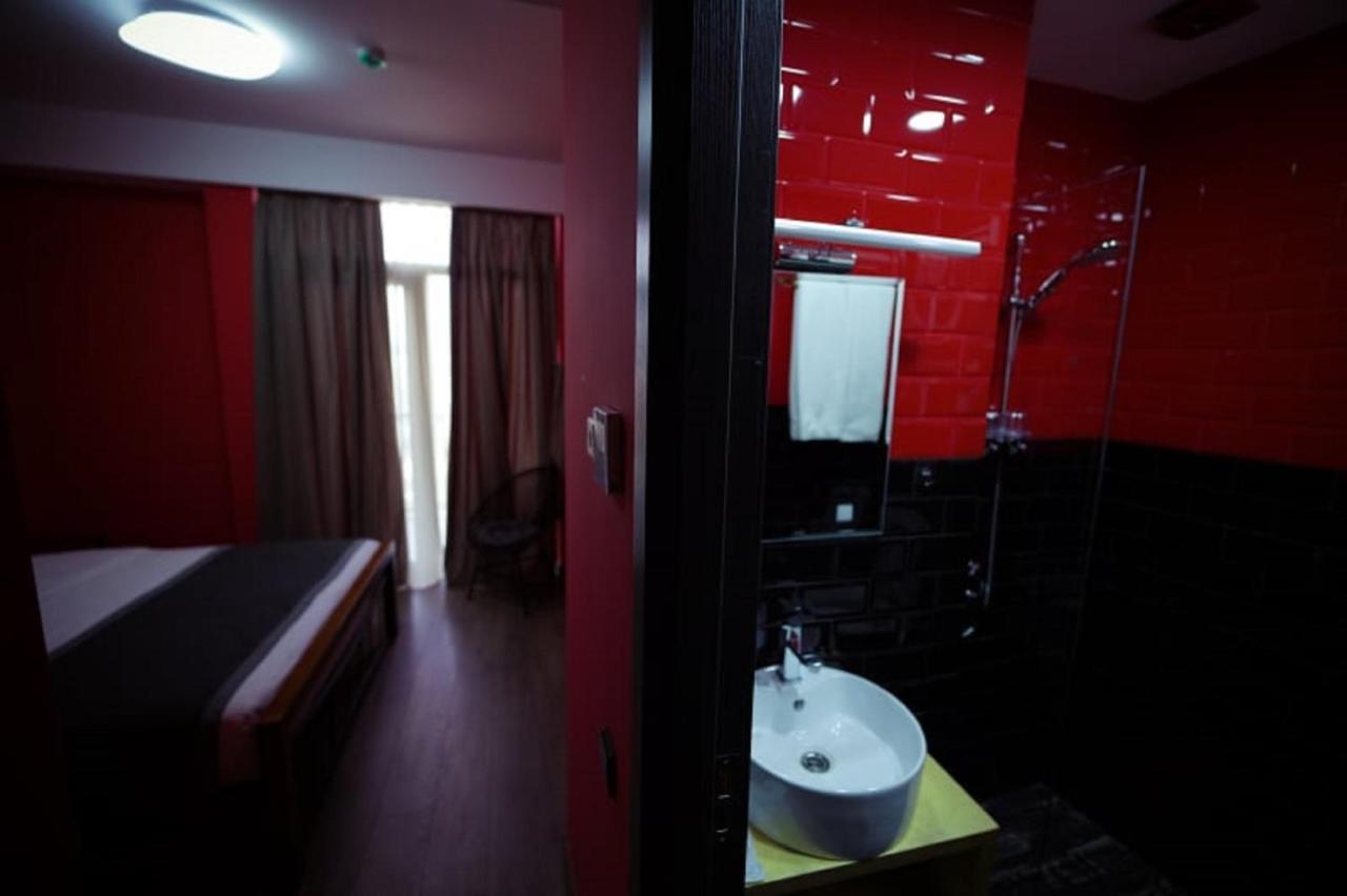 Hotel Linge Tiflis Exterior foto